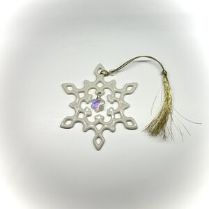 Christmas Snowflake Ornament White Ceramic Tree Decoration w/Gem Decor Holiday